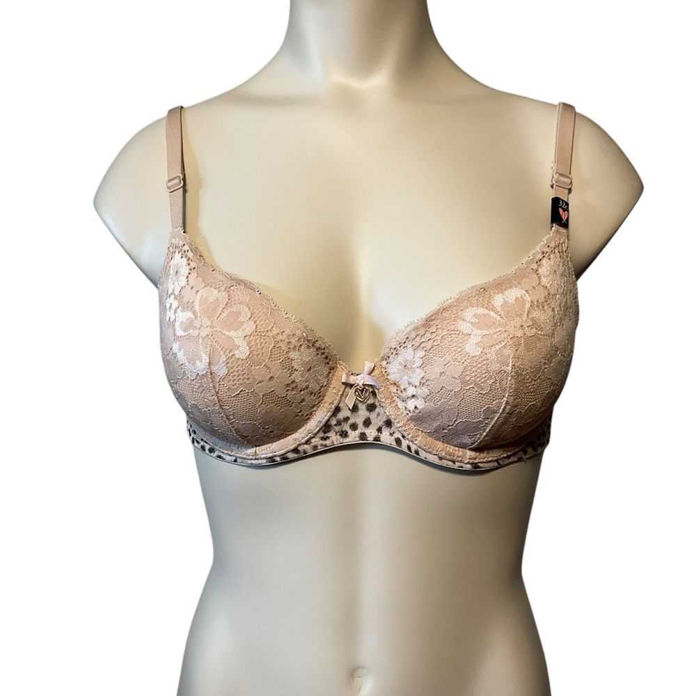 VICTORIA’S SECRET sz 32C Bra Demi Animal Print Lace Bow Charm Light Padding NWT